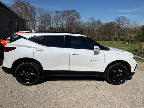 Used 2021 Chevrolet Blazer RS w/ Enhanced Convenience Package FWD image 1