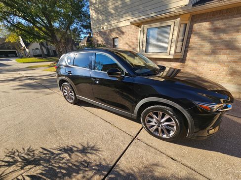 Used 2019 MAZDA CX-5 Grand Touring image 2