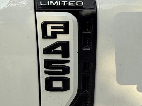 Used 2024 Ford F450 Limited w/ FX4 Off-Road Package AWD/4WD image 2