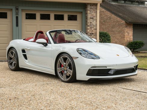 Used 2023 Porsche 718 Boxster GTS 4.0 Roadster 2D image 10