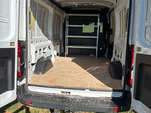 Used 2016 Ford Transit 150 148 Medium Roof RWD image 5