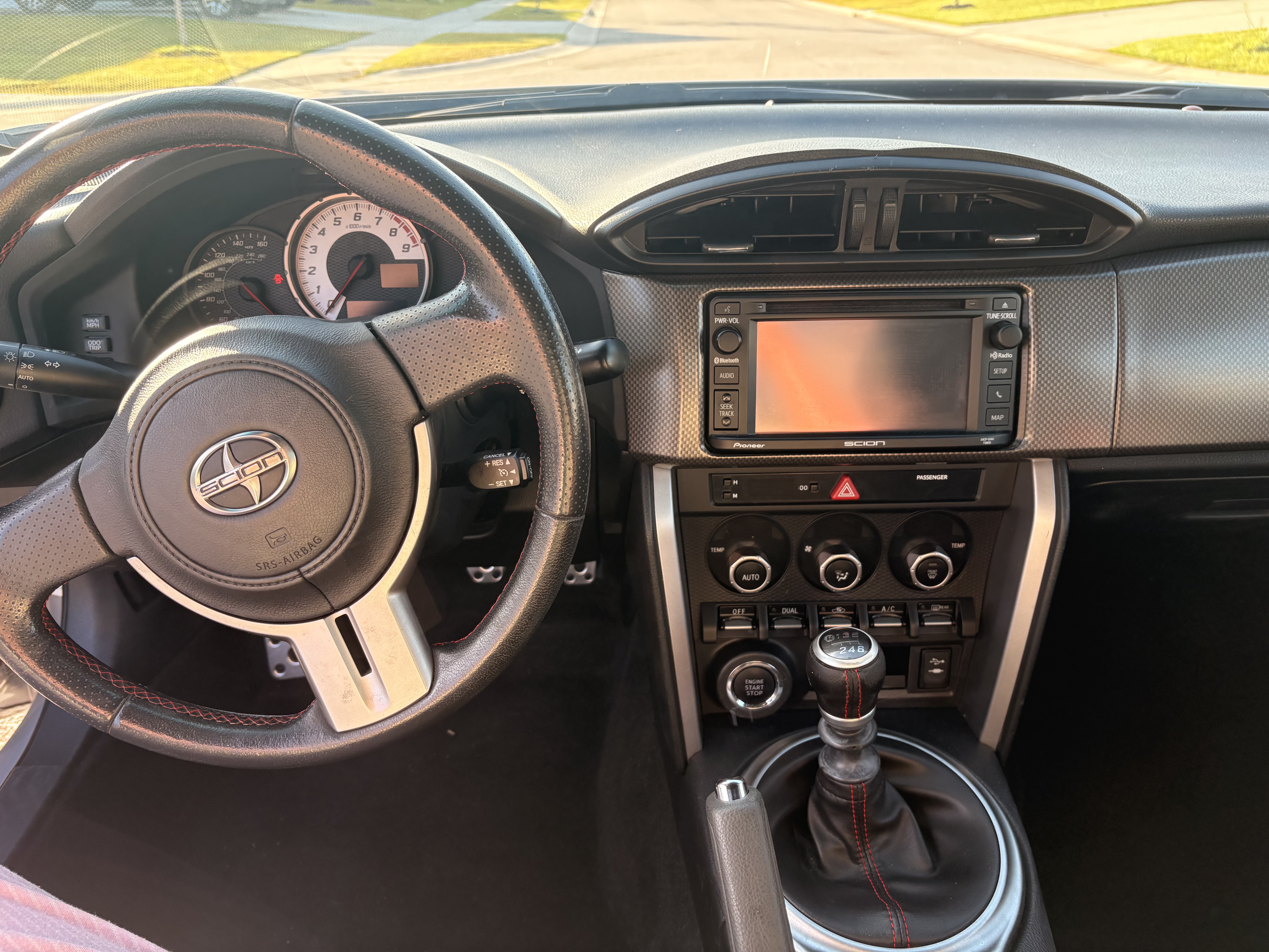Used 2013 Scion FR-S 10 Series RWD image 9