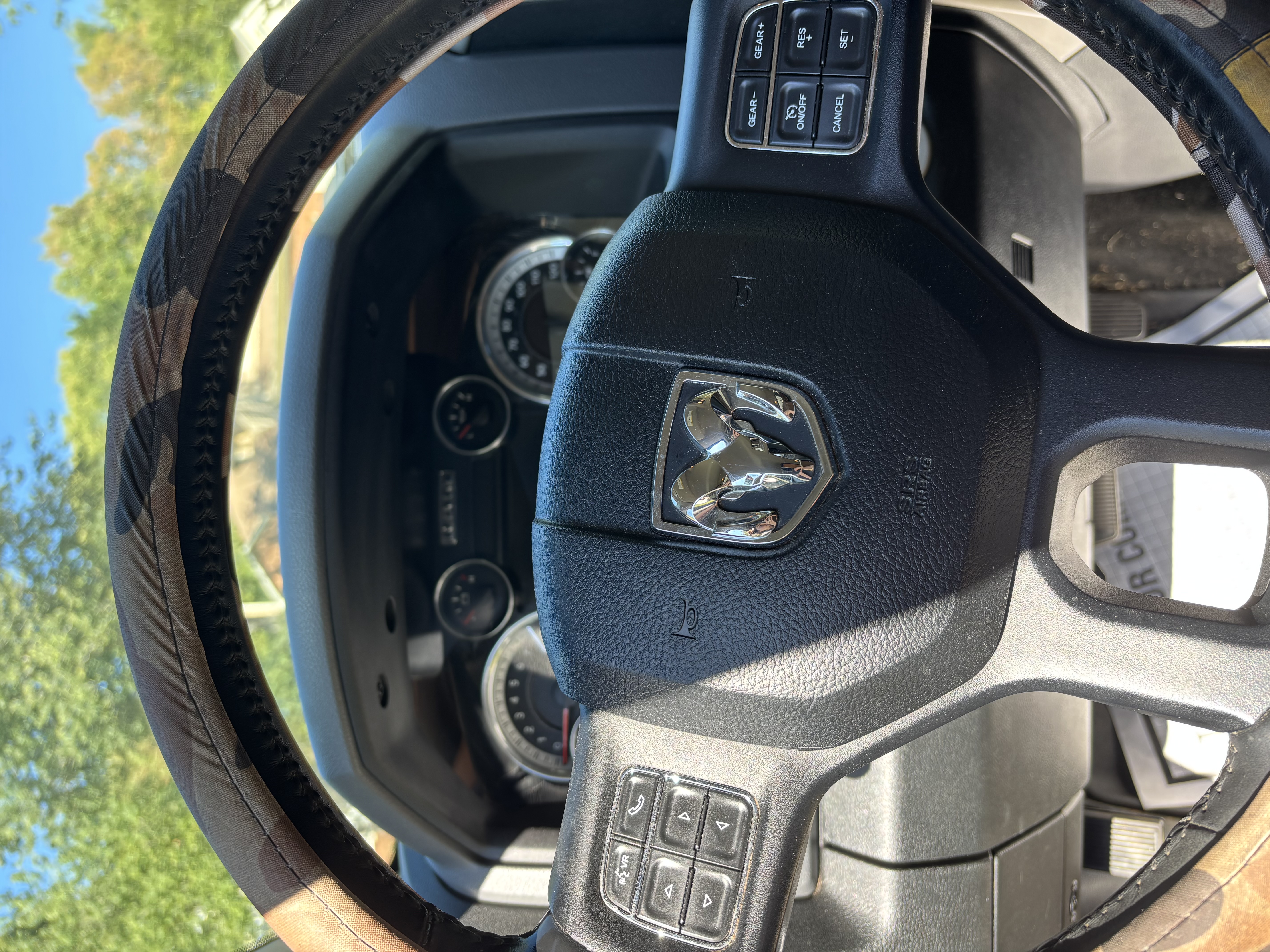 Used 2016 RAM 1500 Big Horn AWD/4WD image 10
