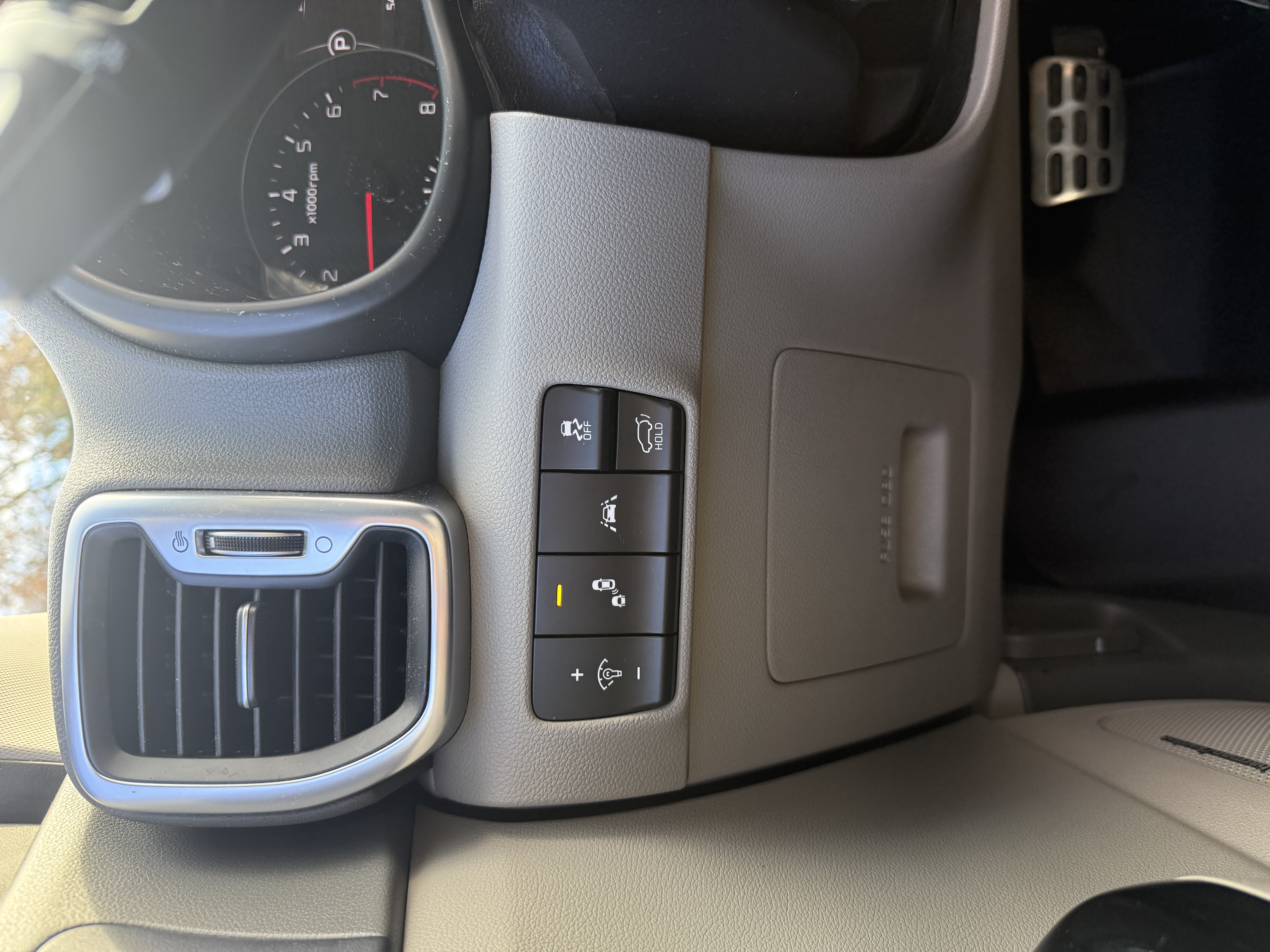 Used 2018 Kia Sportage SX FWD image 9