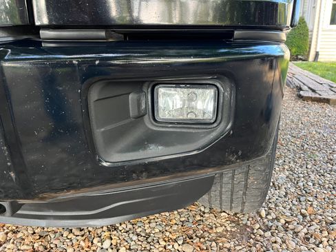 Used 2016 Ford F150 XLT w/ Equipment Group 302A Luxury image 14