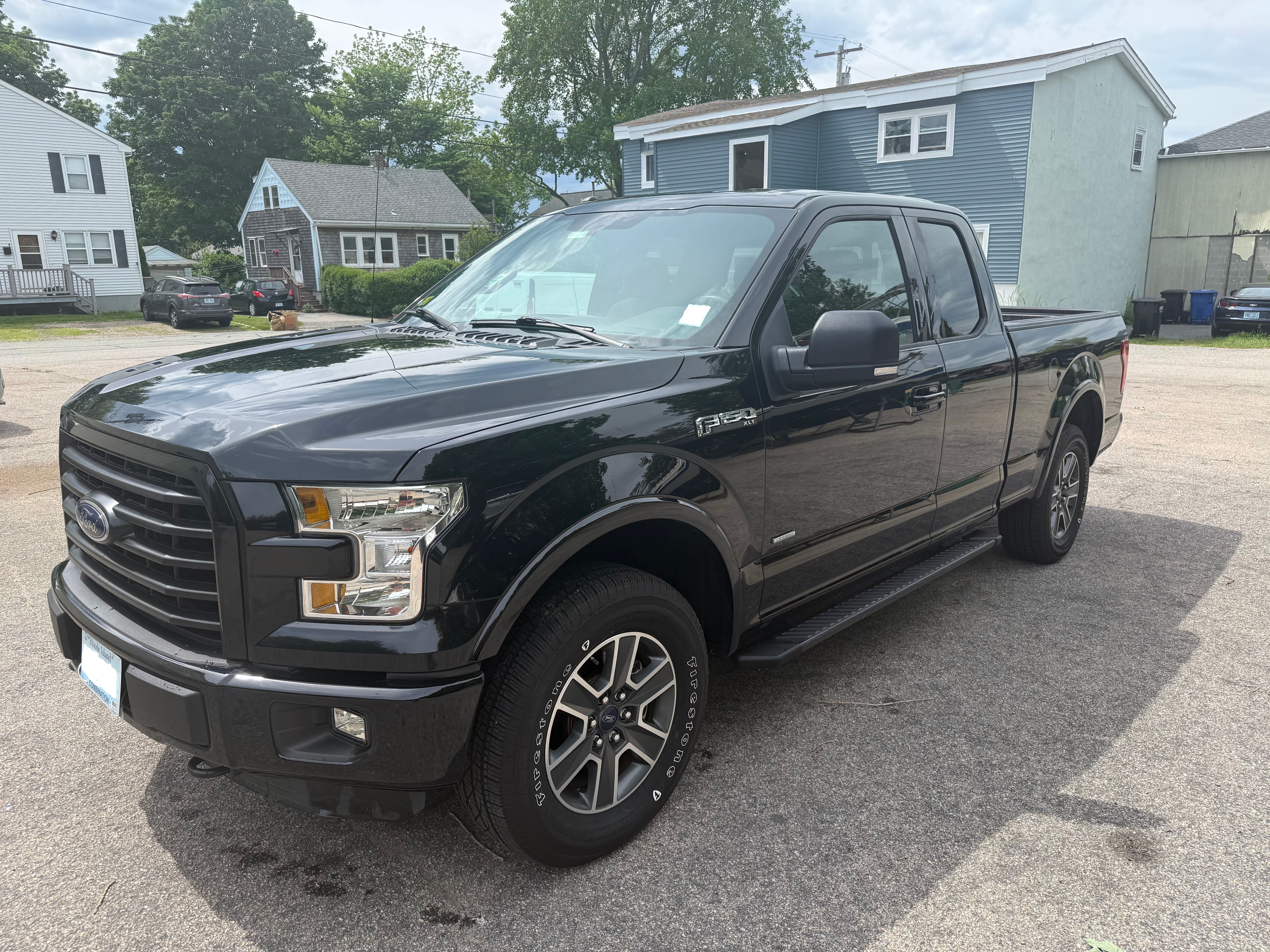 Used 2016 Ford F150 XLT w/ Equipment Group 302A Luxury AWD/4WD image 1