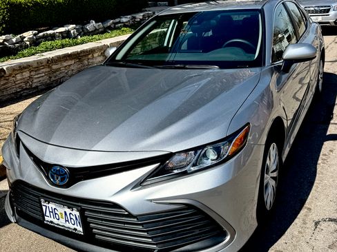 Used 2024 Toyota Camry LE image 1