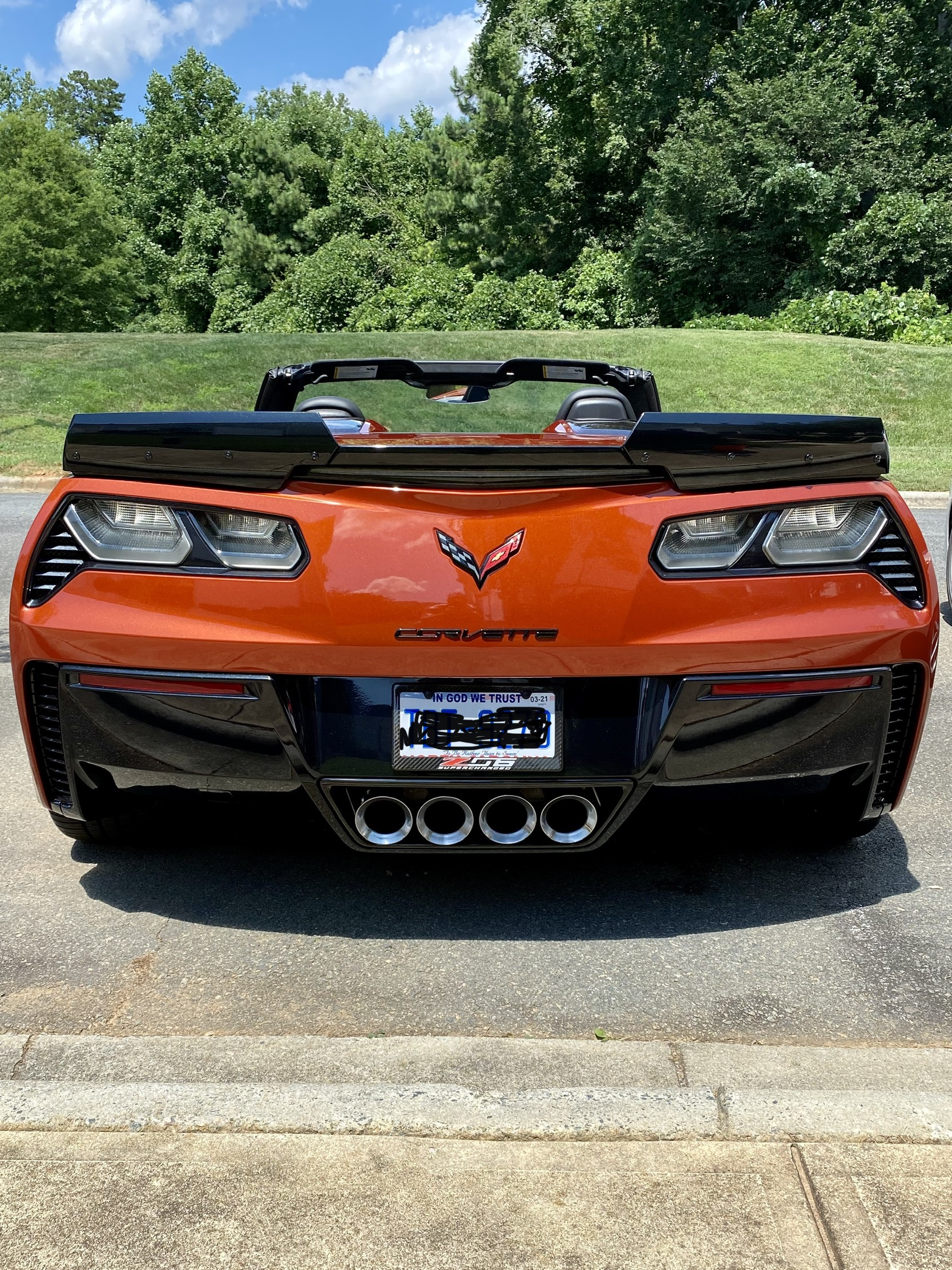 Used 2015 Chevrolet Corvette Z06 w/ 3LZ Preferred Equipment Group RWD image 10