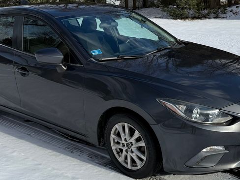 Used 2014 MAZDA MAZDA3 i Touring w/ Technology Package image 10