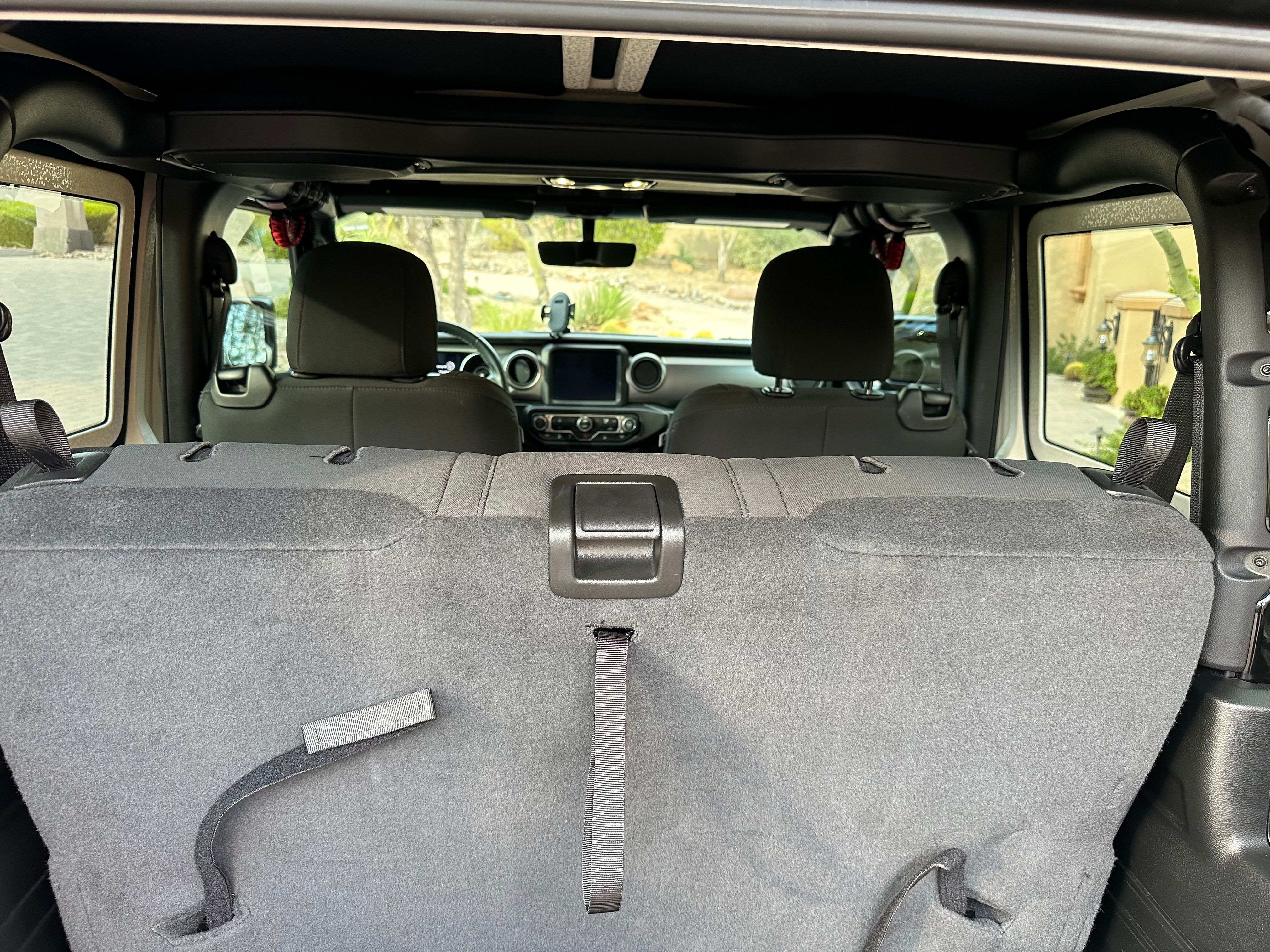 Used 2021 Jeep Wrangler Sport AWD/4WD image 11