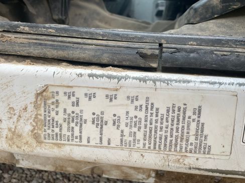 Used 2014 Ford F550 2WD Crew Cab Super Duty image 10