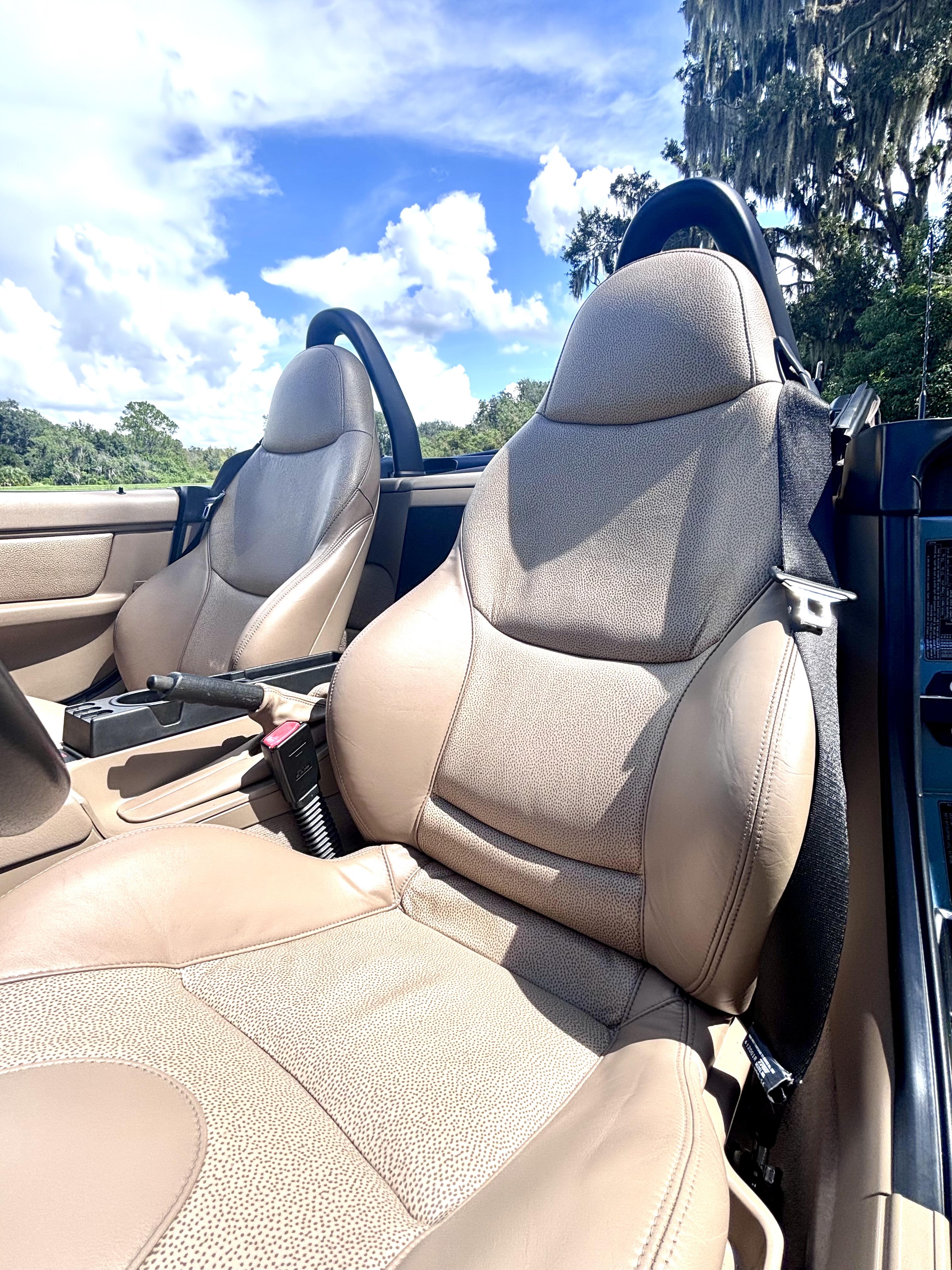 Used 2001 BMW Z3 2.5i RWD image 12