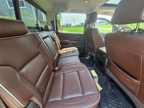 Used 2019 Chevrolet Silverado 3500 High Country image 16