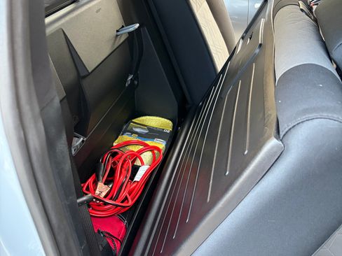 Used 2020 Toyota Tacoma TRD Off-Road w/ Technology Package image 5