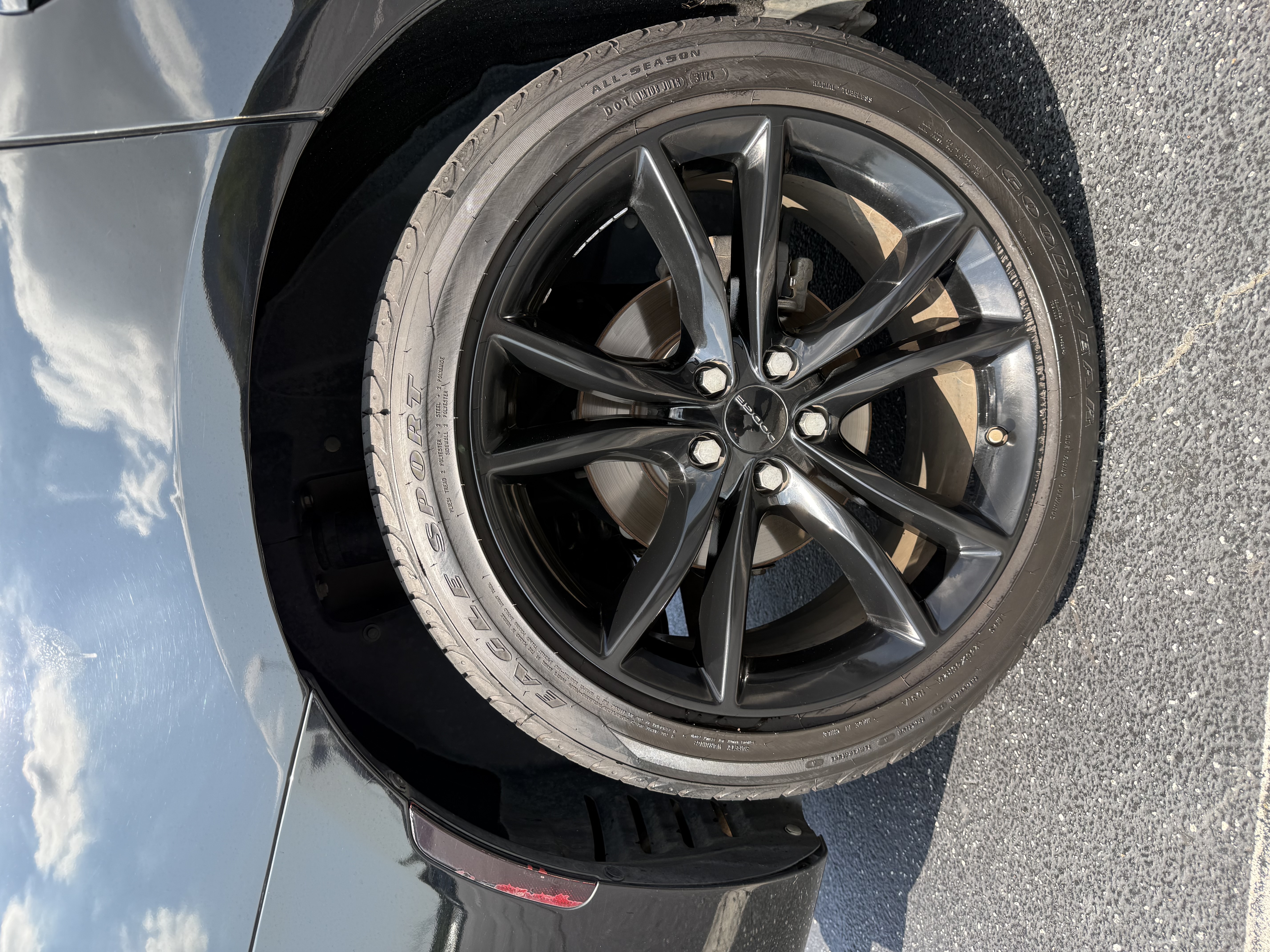 Used 2016 Dodge Charger R/T w/ Navigation & Travel Group RWD image 11