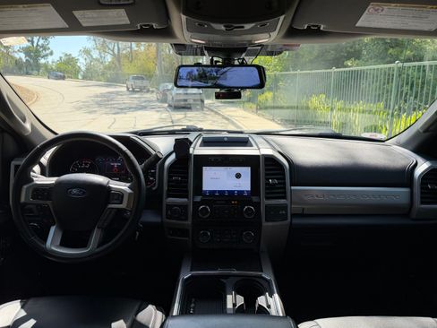 Used 2021 Ford F250 Lariat AWD/4WD image 13
