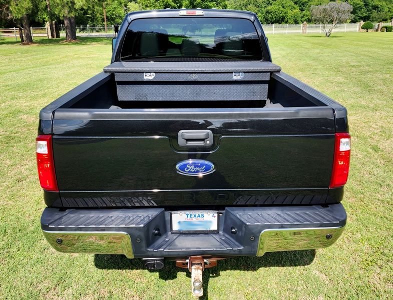 Used 2015 Ford F250 XLT w/ XLT Value Package AWD/4WD image 8