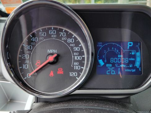 Used 2015 Chevrolet Spark LT image 11