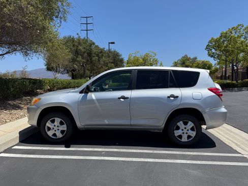 Used 2009 Toyota RAV4 2WD image 5