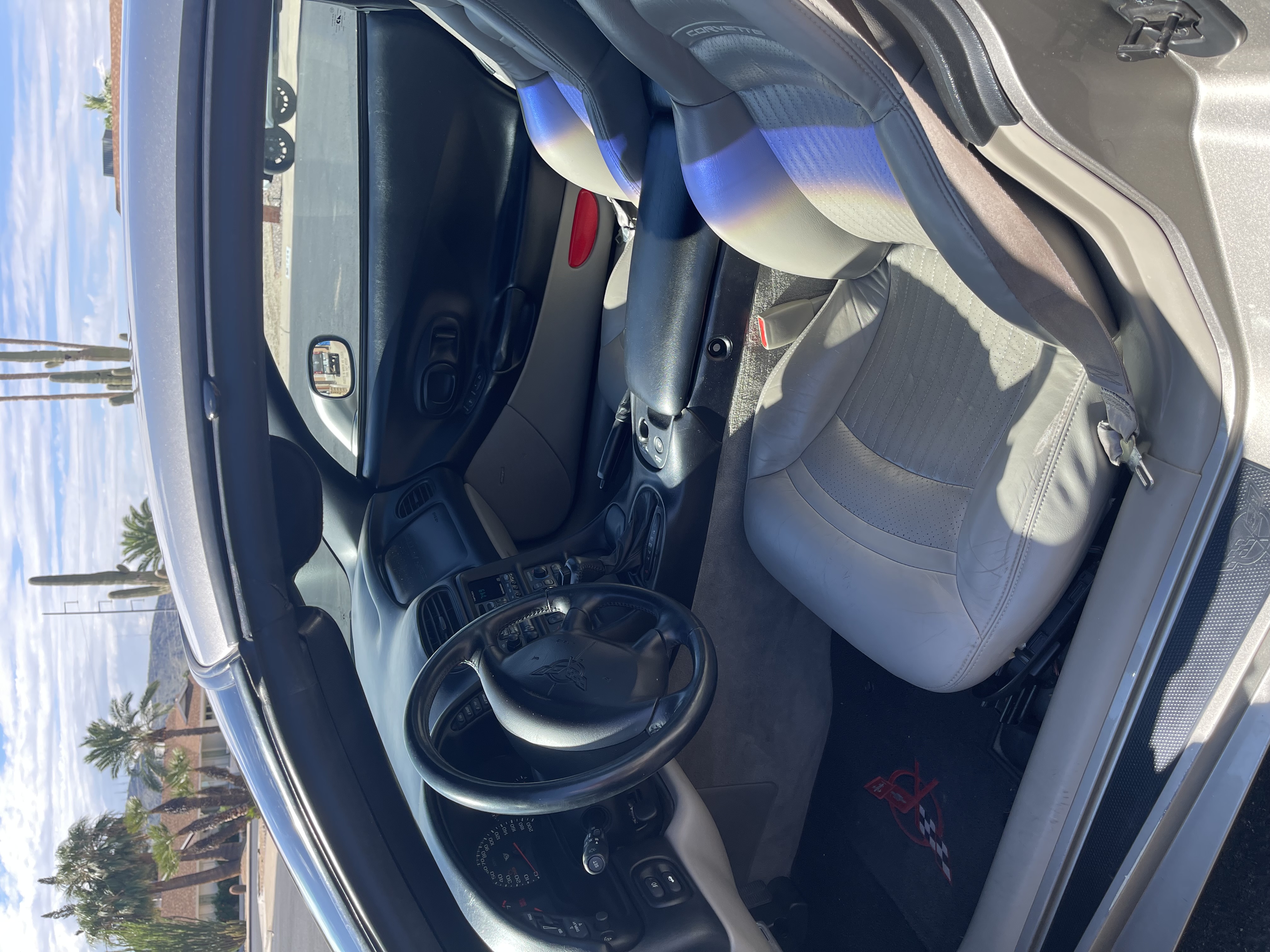Used 1999 Chevrolet Corvette Coupe RWD image 10