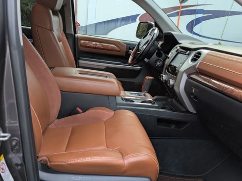Used 2018 Toyota Tundra 1794 Edition image 11