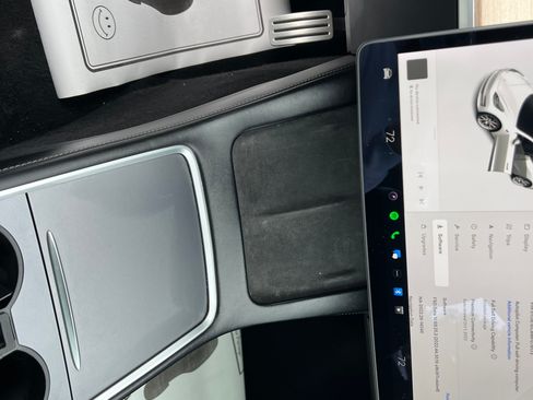 Used 2021 Tesla Model 3 Performance image 13