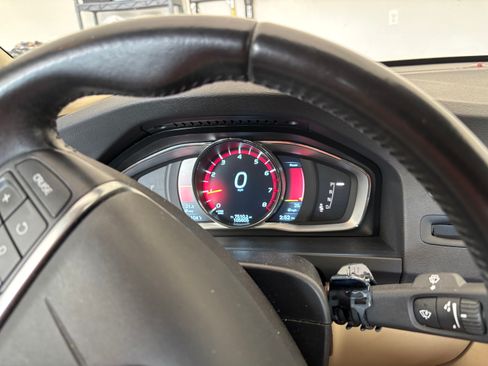 Used 2015 Volvo S60 T5 Premier FWD image 13