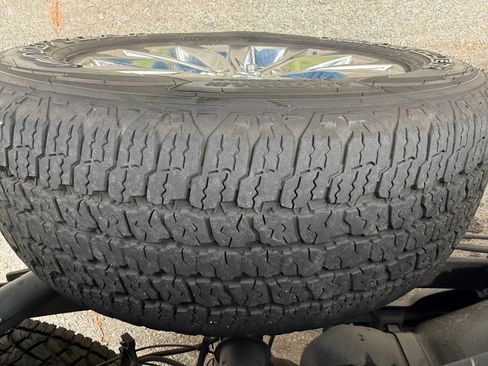 Used 2017 Ford F150 XLT w/ Equipment Group 302A Luxury image 17