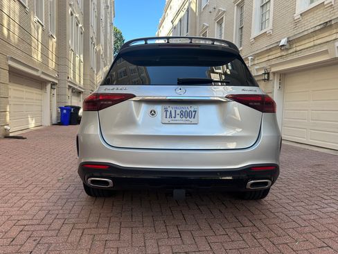 Used 2025 Mercedes-Benz GLE 350 4MATIC image 13