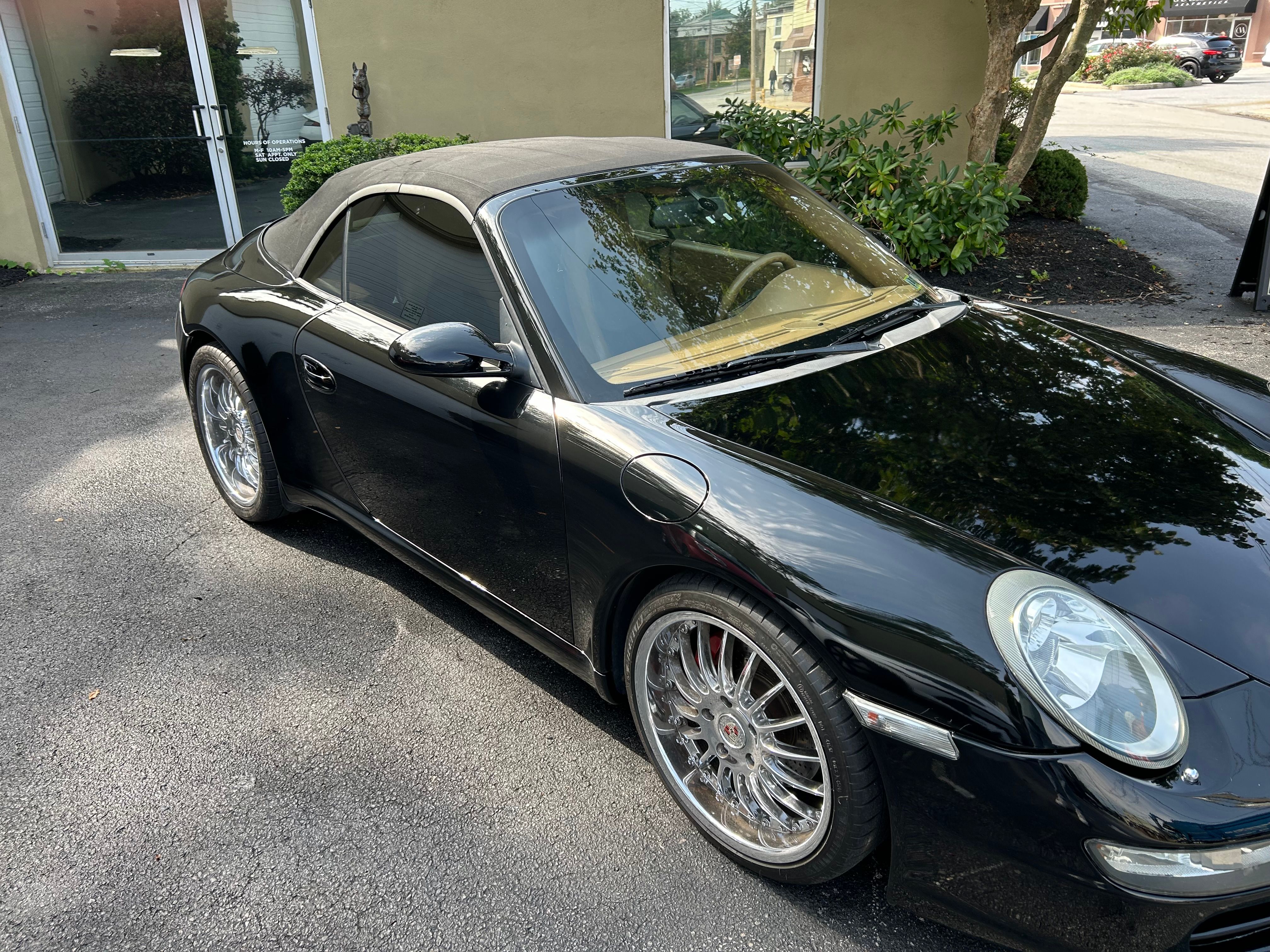 Used 2006 Porsche 911 Carrera RWD image 8