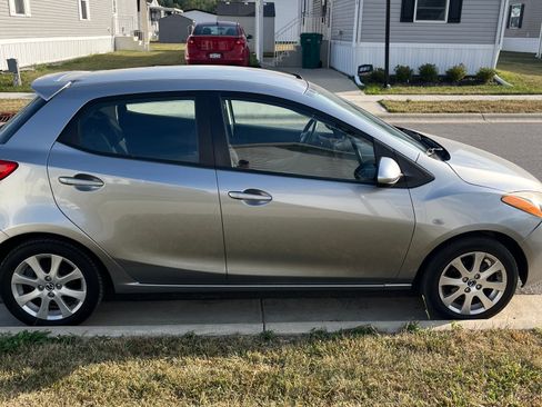 Used 2014 MAZDA MAZDA2 Touring image 1