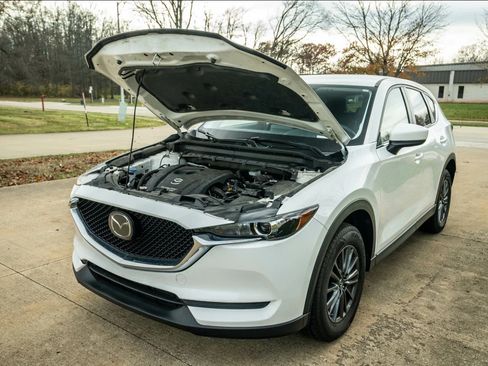 Used 2019 MAZDA CX-5 Touring image 19