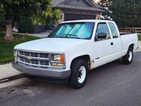 Used 1994 Chevrolet Silverado 1500 2WD Extended Cab image 4