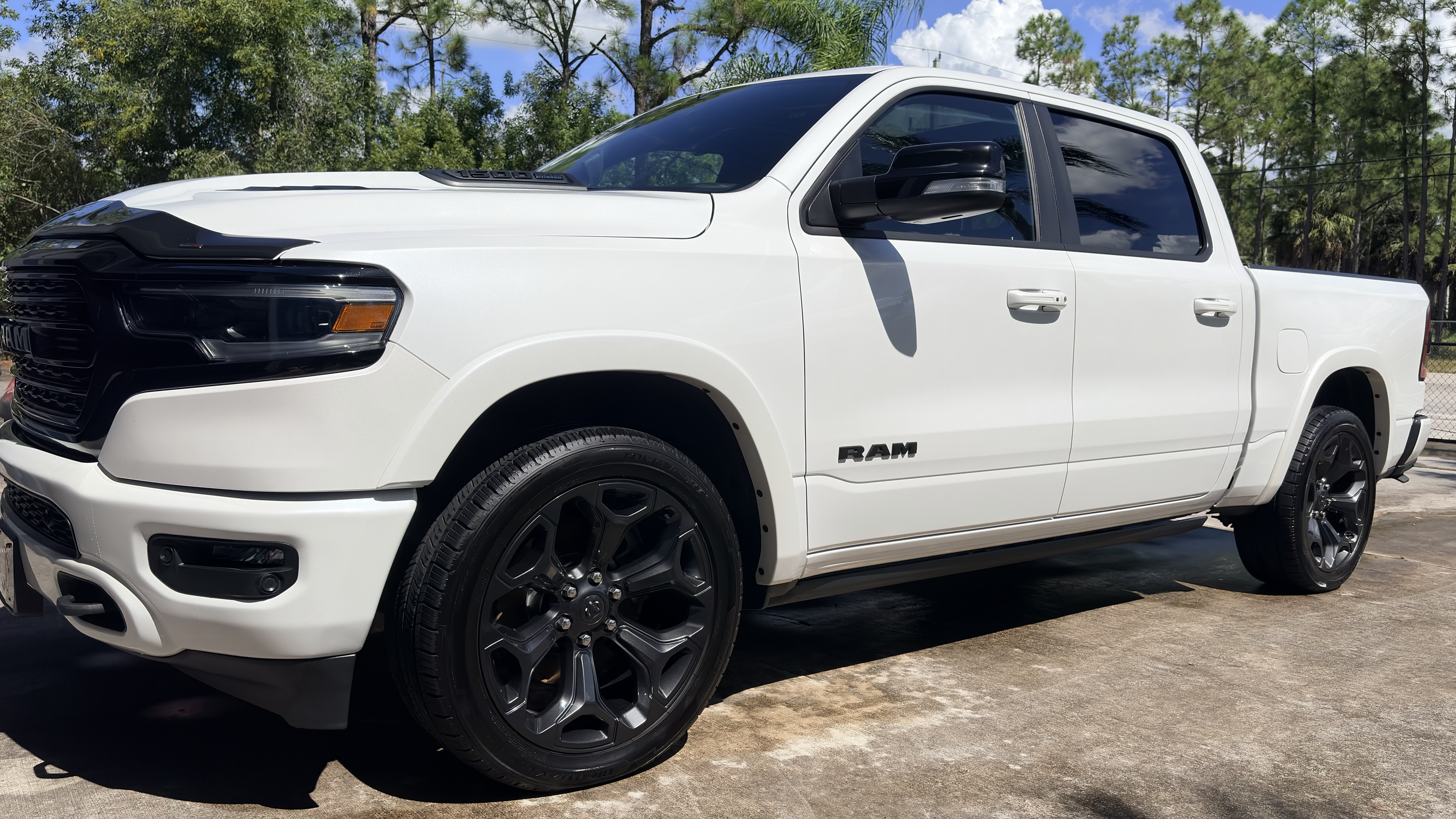 Used 2021 RAM 1500 Limited w/ Night Edition AWD/4WD image 1