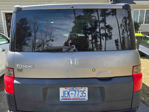 Used 2005 Honda Element EX image 13