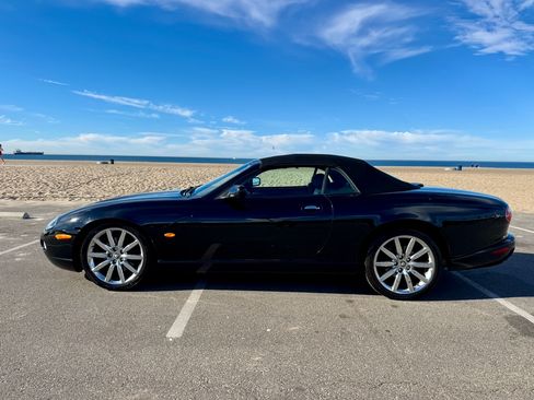 Used 2005 Jaguar XK8 Convertible image 4