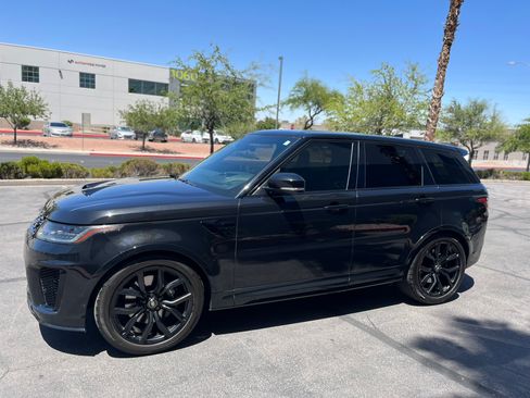 Used 2018 Land Rover Range Rover Sport SVR image 15