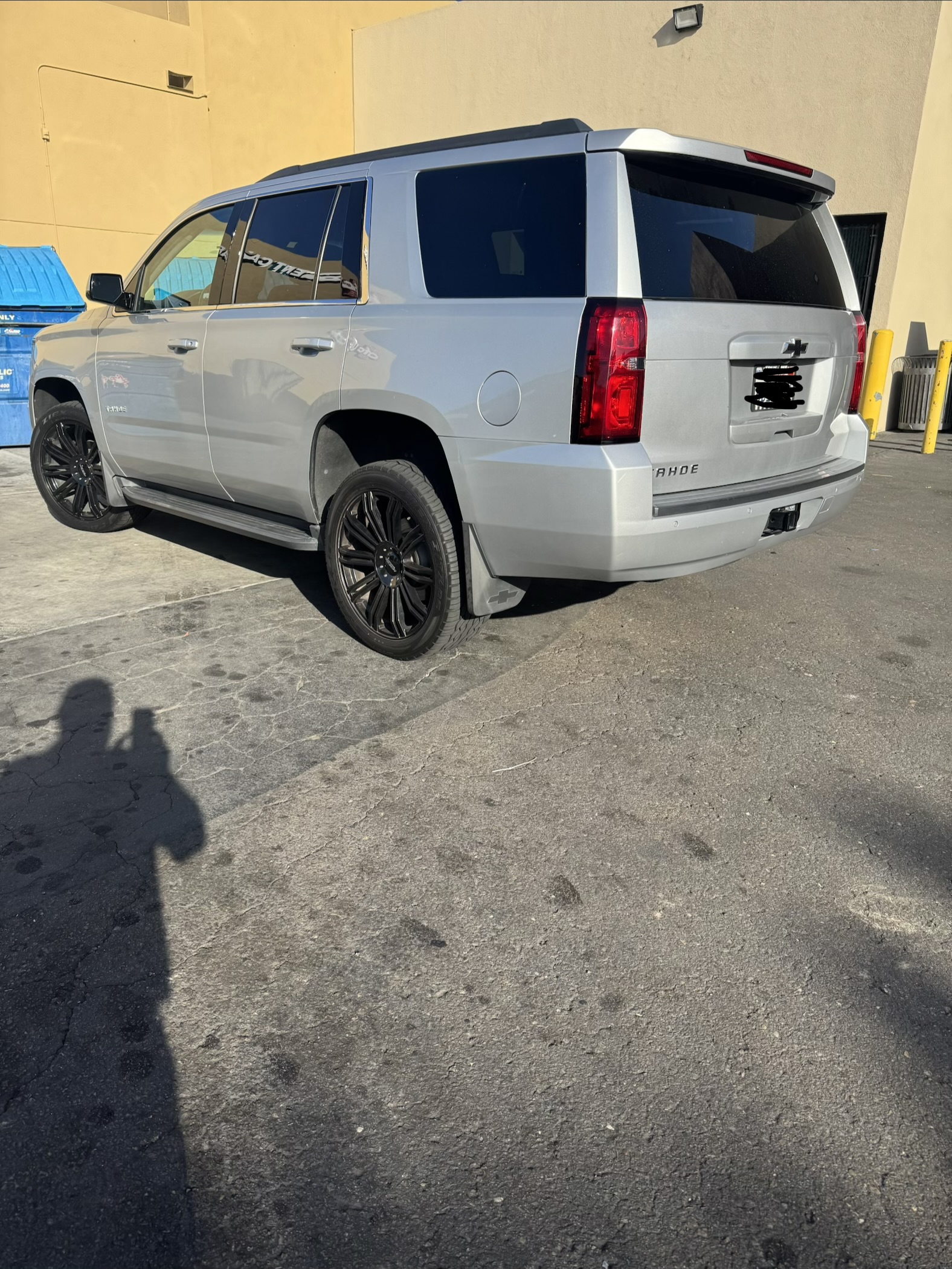 Used 2017 Chevrolet Tahoe LS RWD image 4