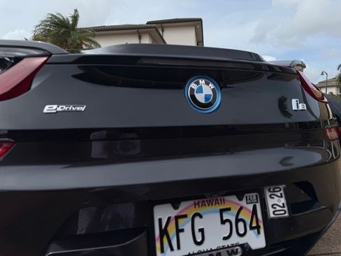 Used 2019 BMW i8 Coupe image 8