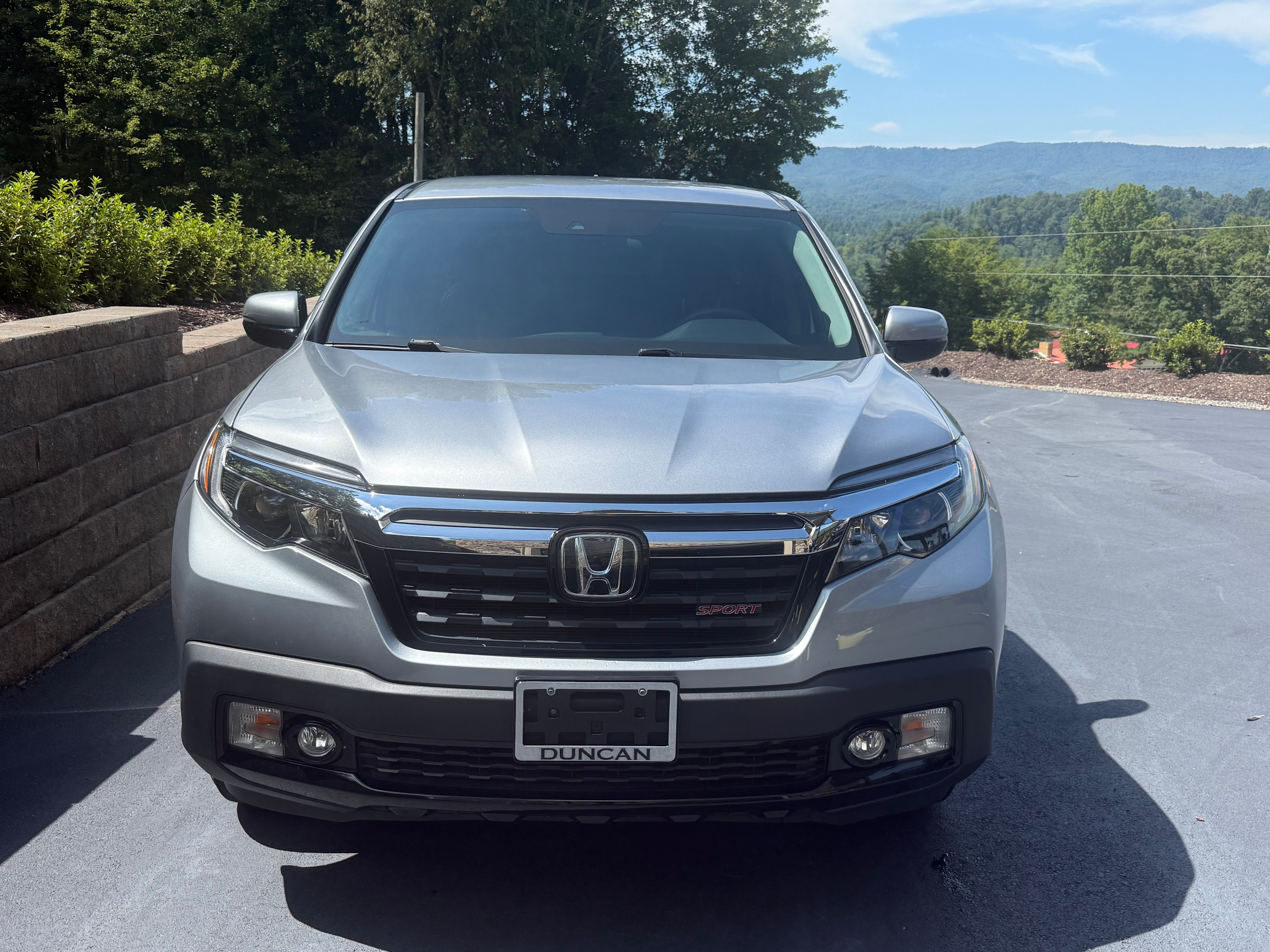 Used 2020 Honda Ridgeline Sport image 4