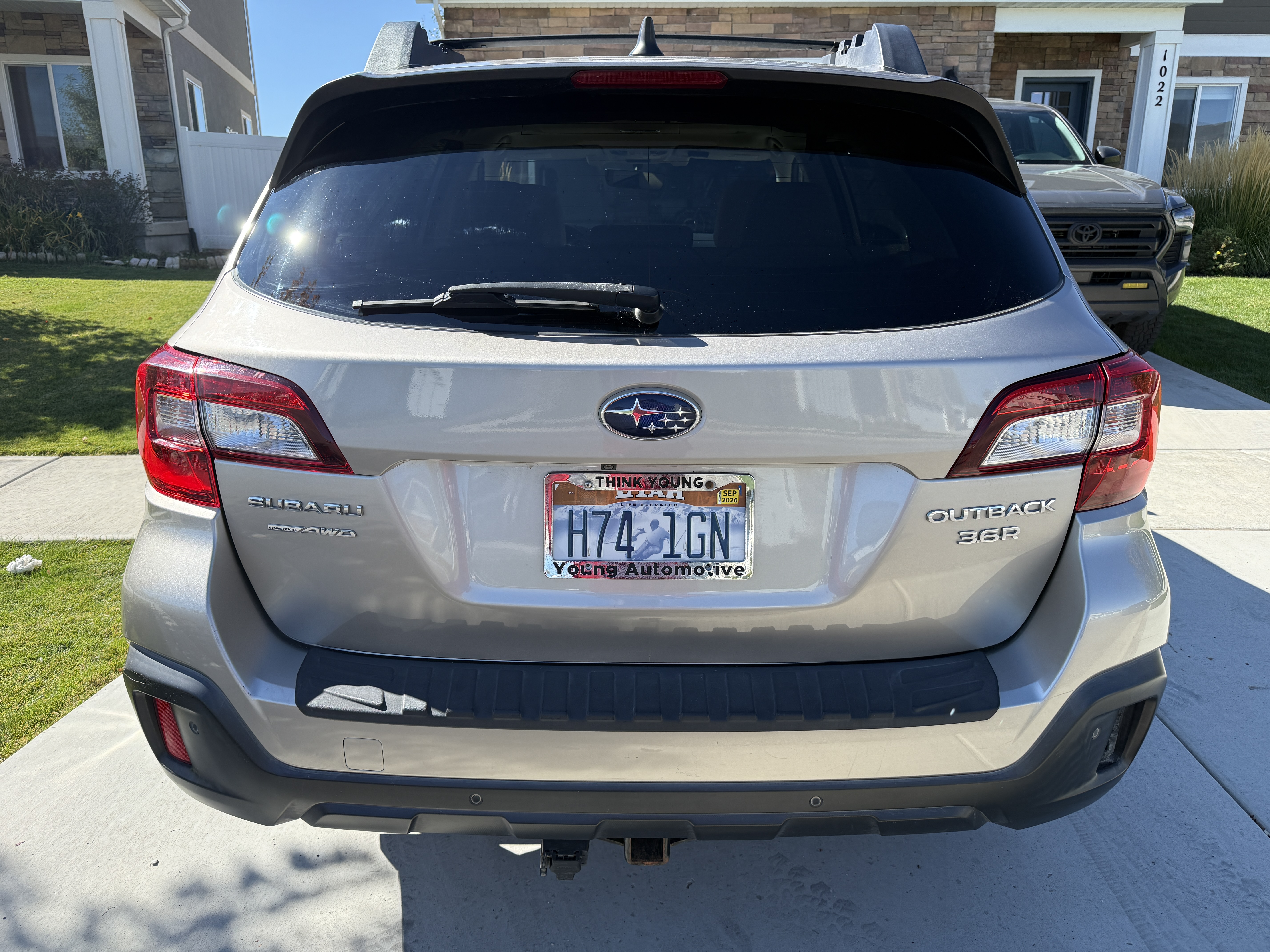 Used 2018 Subaru Outback 3.6R Limited AWD/4WD image 5