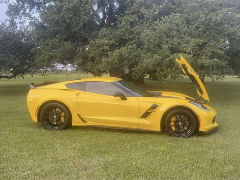 Used 2019 Chevrolet Corvette Grand Sport RWD image 21