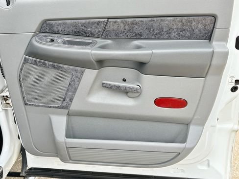 Used 2006 Dodge Ram 1500 Truck SLT w/ Trailer Tow Group image 26