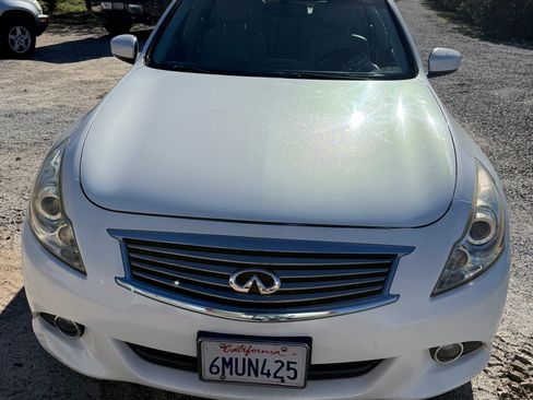 Used 2010 INFINITI G37 Journey image 6