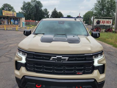 Used 2022 Chevrolet Silverado 1500 LT Trail Boss w/ LT Trail Boss Premium Package image 5