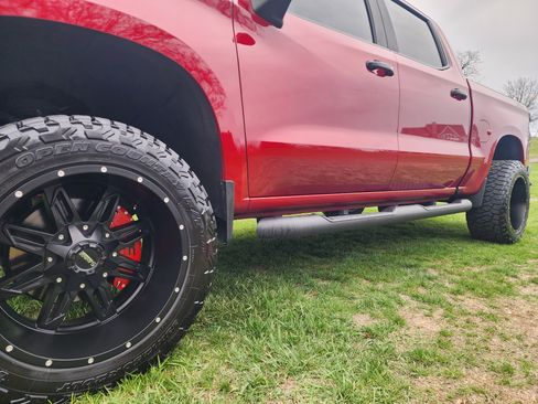 Used 2020 Chevrolet Silverado 1500 LT Trail Boss image 5