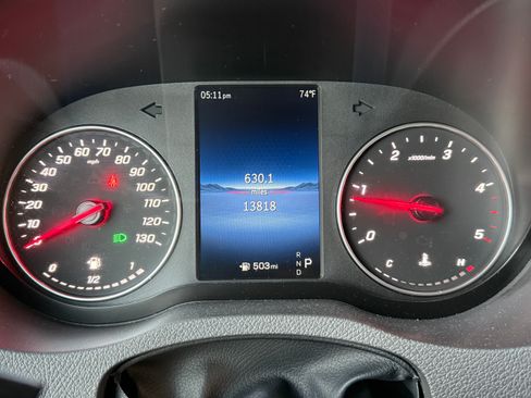 Used 2025 Mercedes-Benz Sprinter 2500 image 15