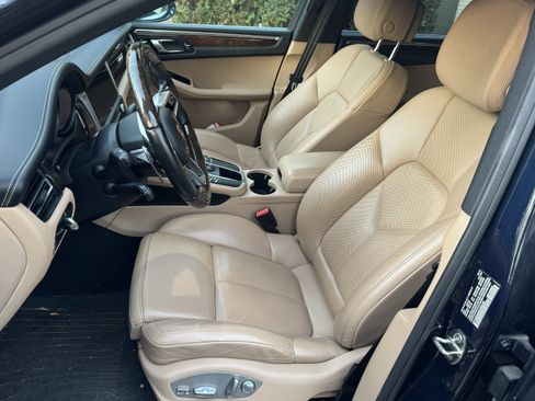 Used 2019 Porsche Macan S image 6