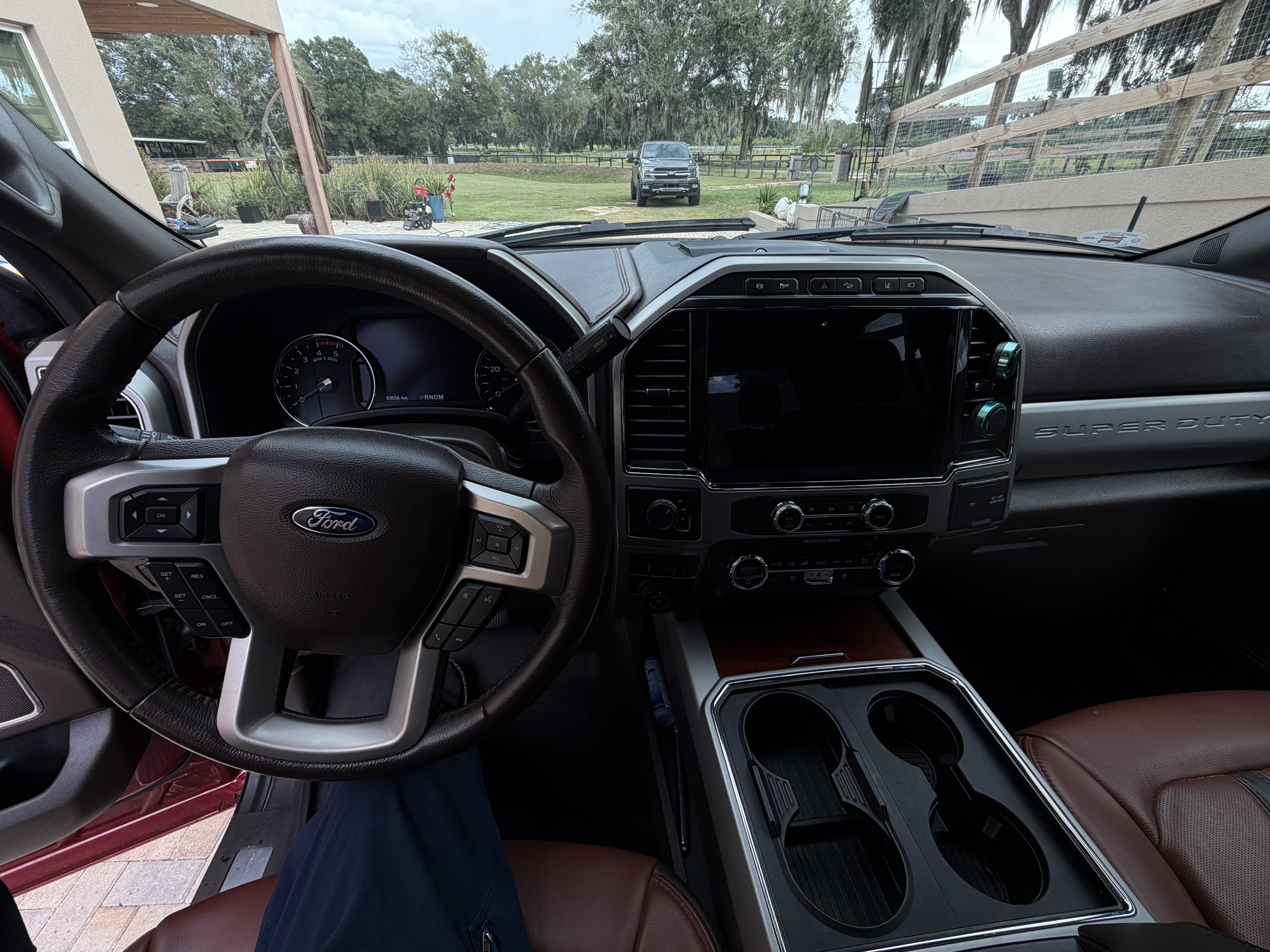 Used 2022 Ford F350 King Ranch w/ King Ranch Ultimate Package AWD/4WD image 18