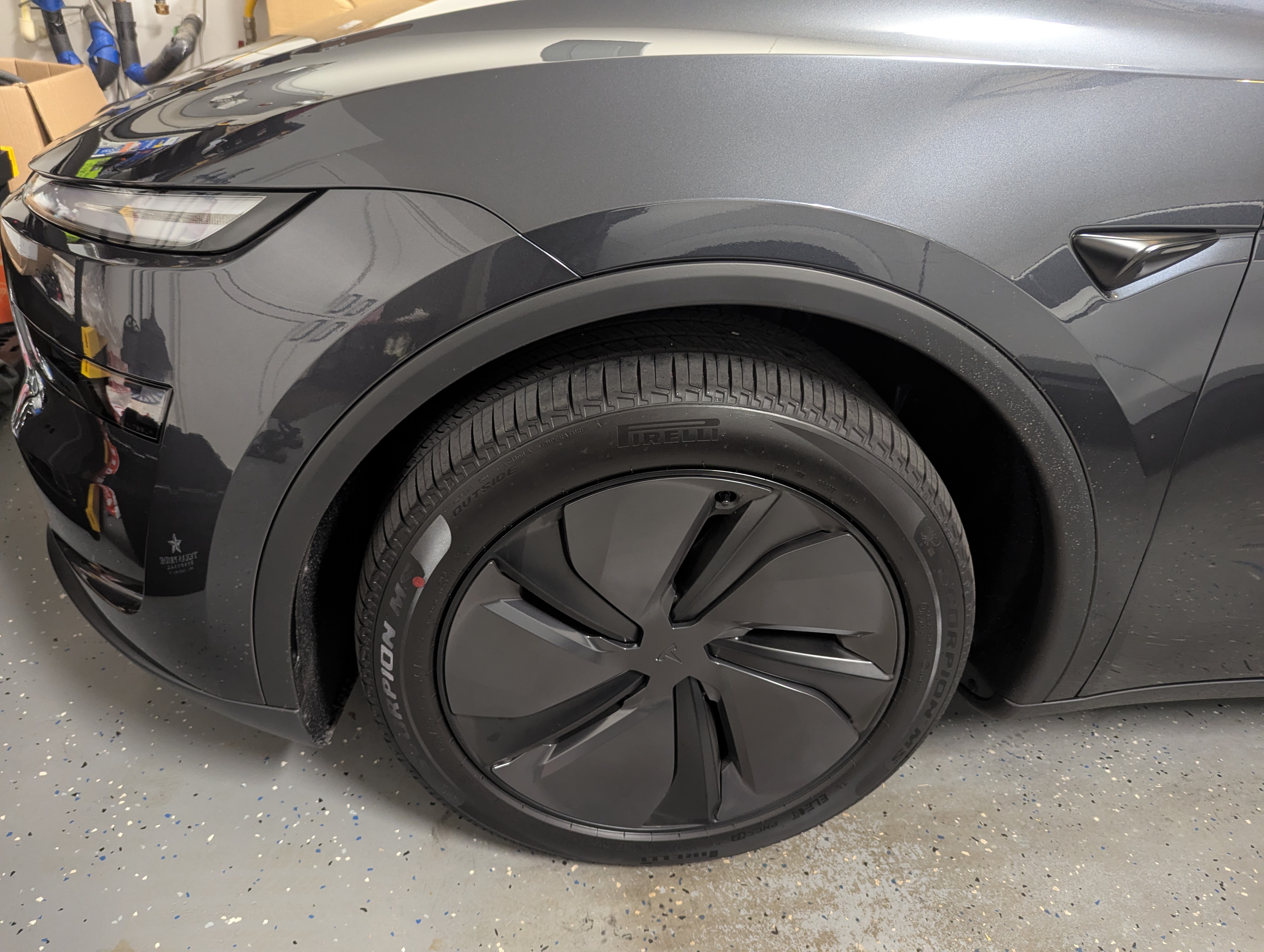 Used 2026 Tesla Model Y AWD image 9
